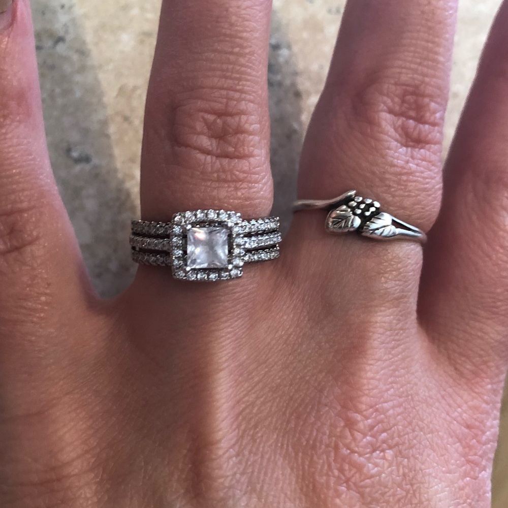 Beautiful 925 ring set
